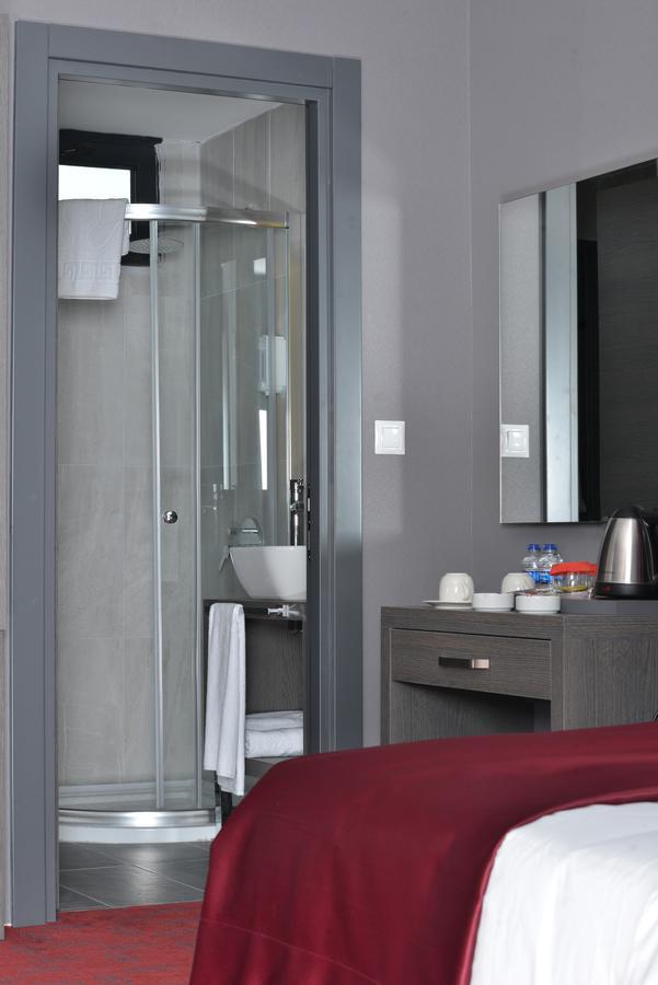 A11 Hotel Istanbul Bagian luar foto