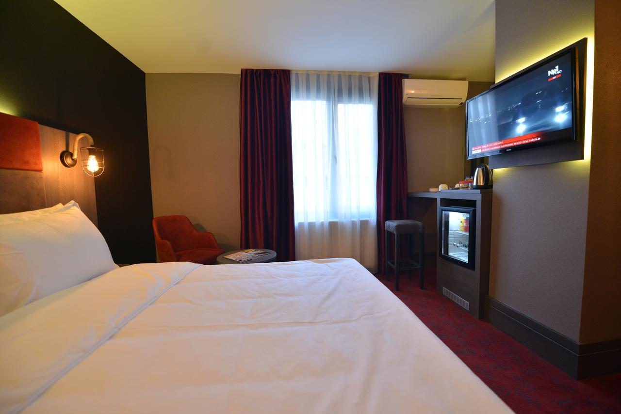 A11 Hotel Istanbul Bagian luar foto